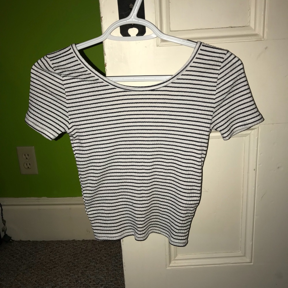 Hollister crop top
